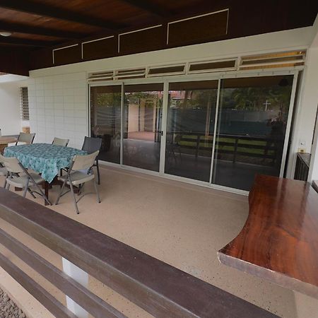 Vaiata Lodge アルヴ エクステリア 写真