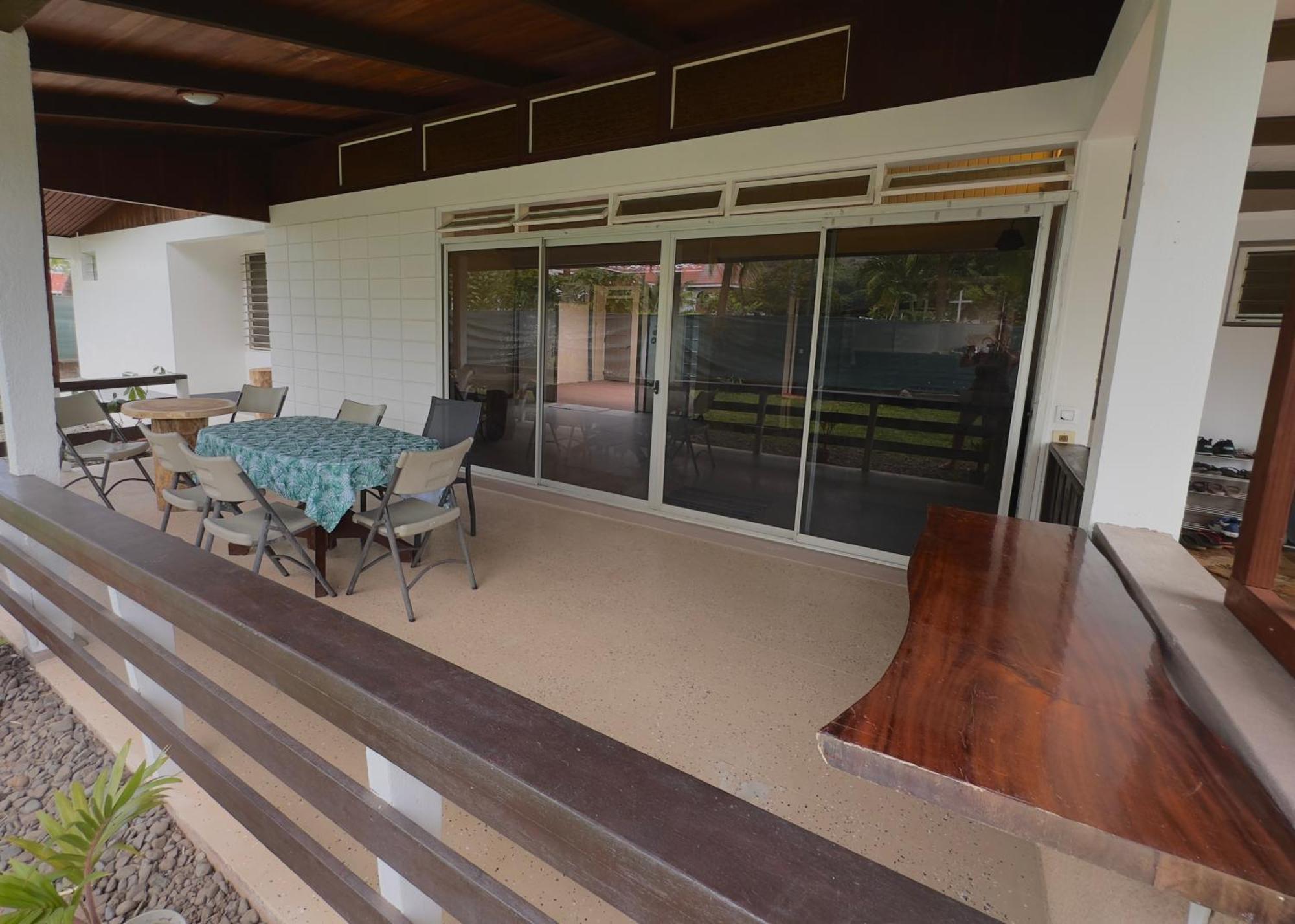 Vaiata Lodge アルヴ エクステリア 写真