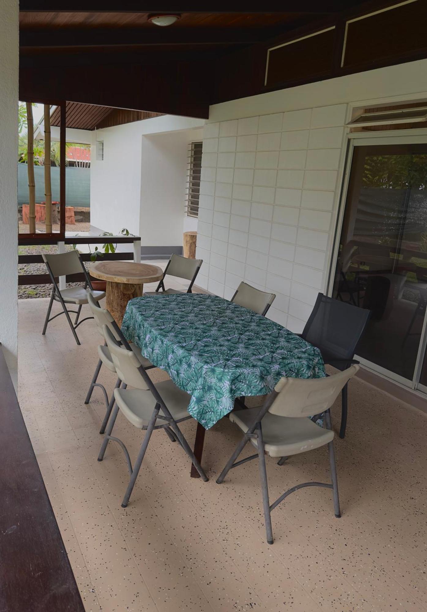 Vaiata Lodge アルヴ エクステリア 写真