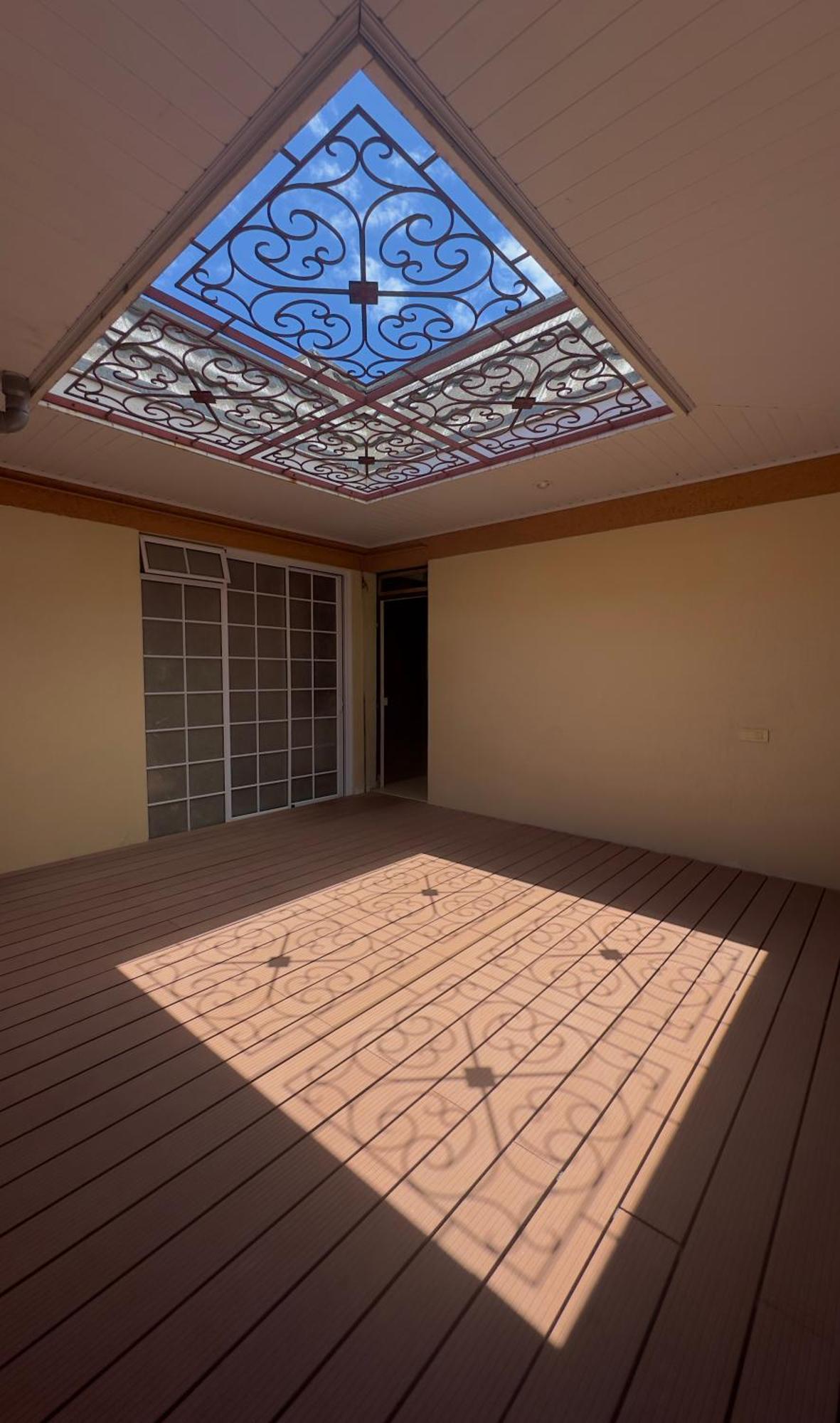 Vaiata Lodge アルヴ エクステリア 写真
